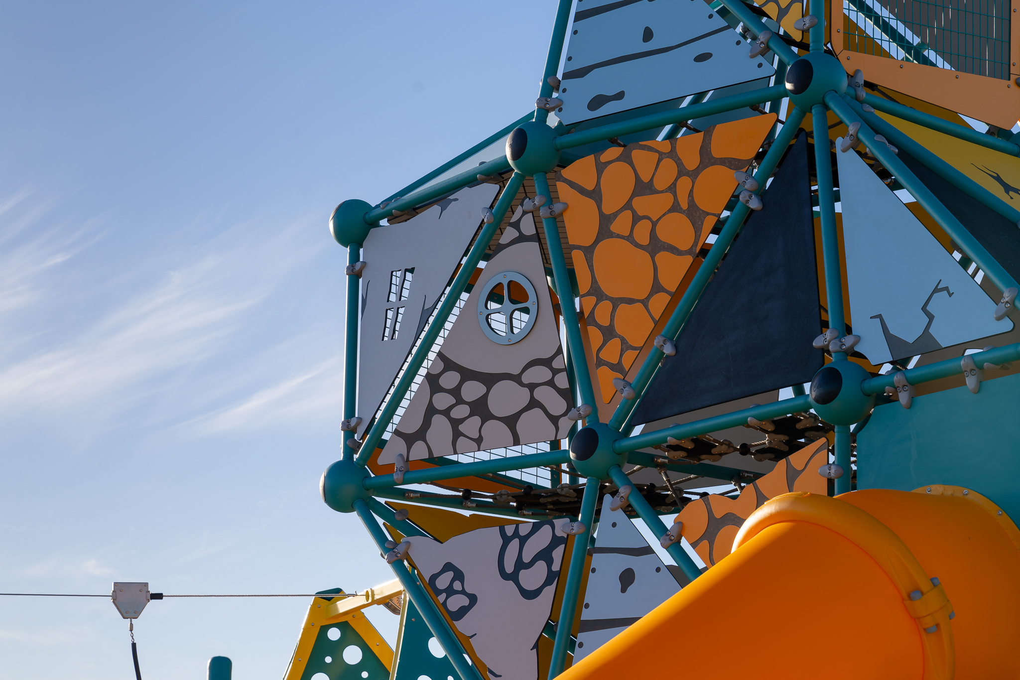 2025 07 25 Neon Palms CUB 204944